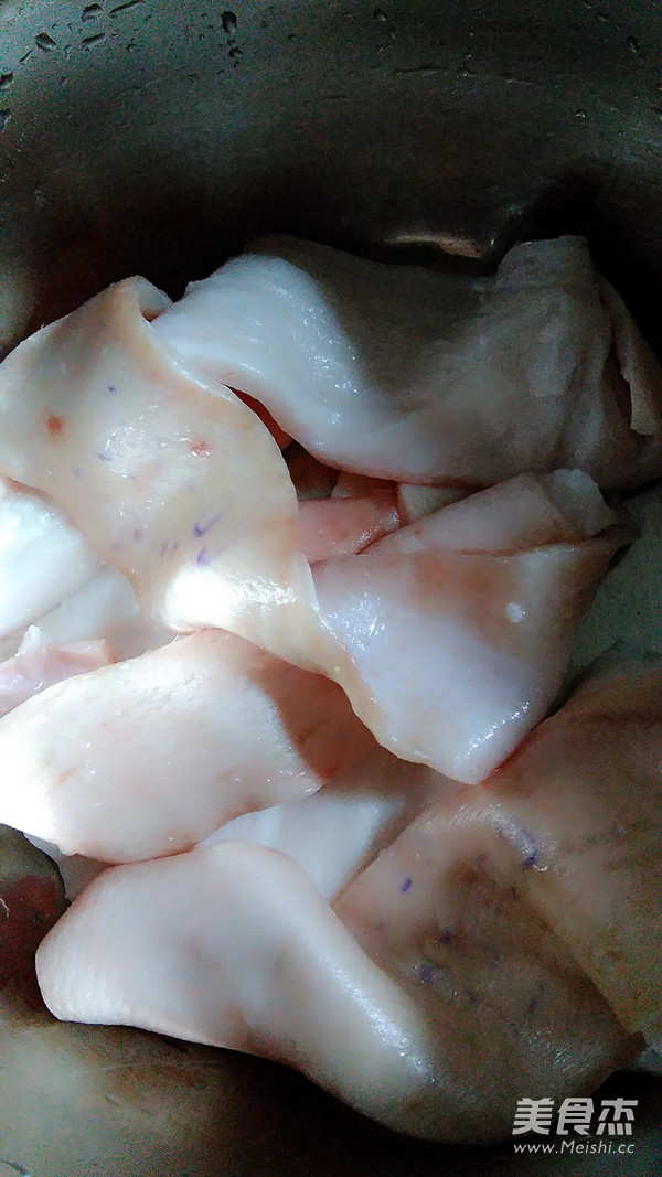 双色肉皮冻的做法