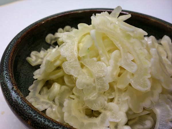 冰镇苦瓜佐酸辣酱