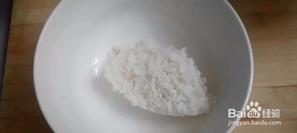 蒸米糊:用剩米饭做的美味,软糯香甜,入口即化