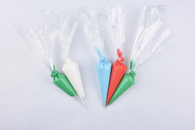 圣诞摇摇球糖霜饼干