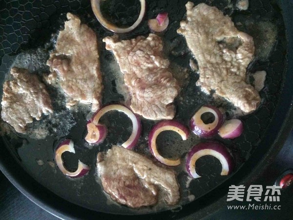 油煎小牛排的做法