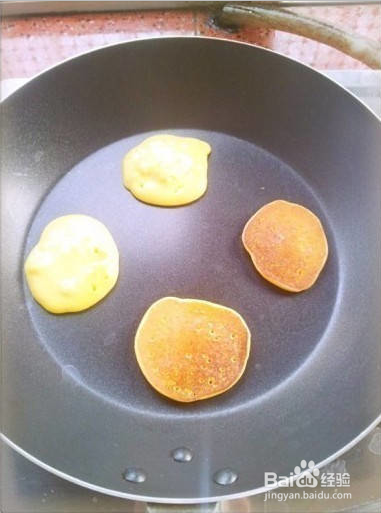香蕉小饼做法，简单易懂