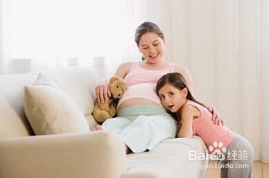 二胎有风险 高龄夫妻备孕需谨慎
