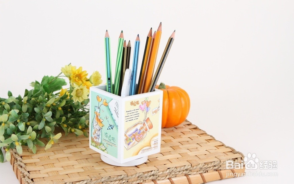 如何整理书桌提高工作效率