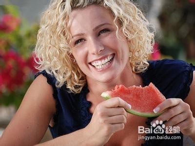 夏天吃西瓜的六个弊端！你们知道吗