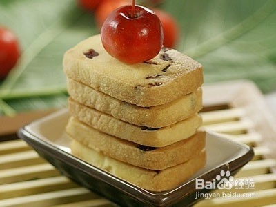 蔓越莓饼干的制作过程和注意事项