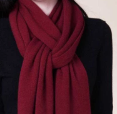 冬天围巾的漂亮围法