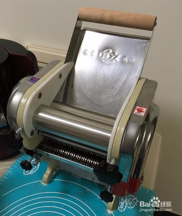 #神器# 家用电动面条机每天早晨吃上新鲜面条