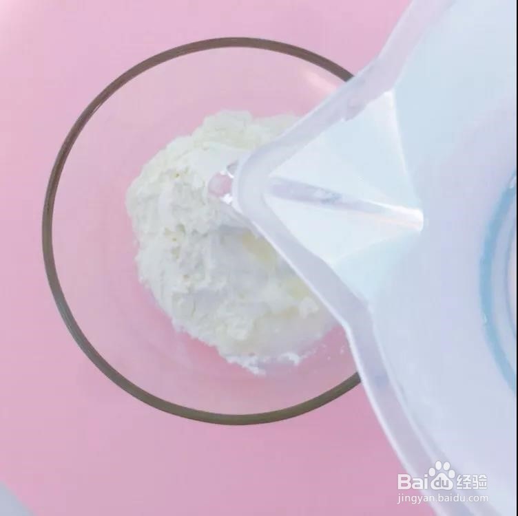 如何制作美味的秋葵蛋饼？