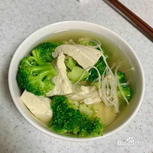 美食/營養 > 湯粥食材 豆腐 87克 西蘭花 124克 金針菇 45克 鹽 少許