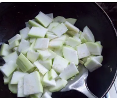 如何做木耳瓠子鱼丸汤