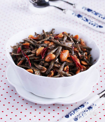 手把手教大家做花生仁小鱼干熟食