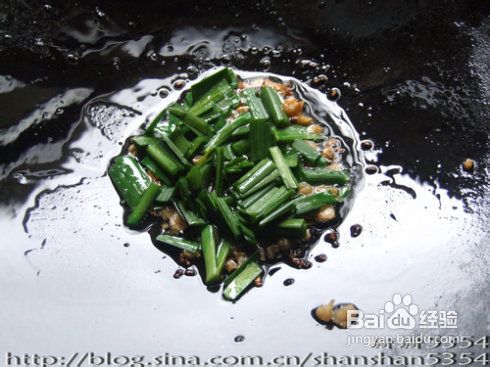 菜脯煎蛋的做法