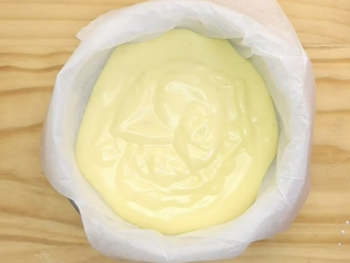 如何烤出美味的蜂蜜凹蛋糕？