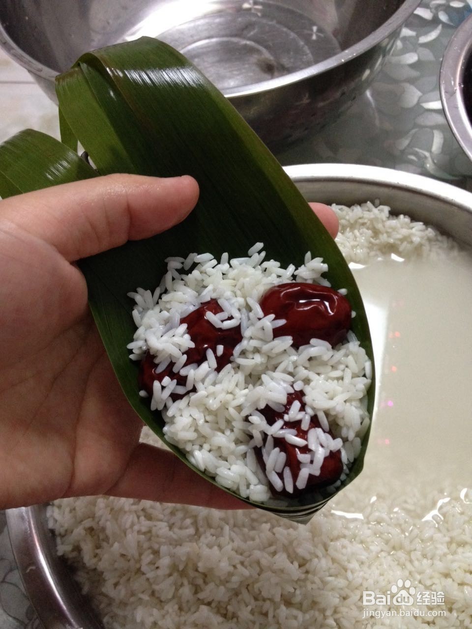 自制的鲜苇叶粽子