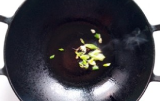 鲜美双菇蛋花汤