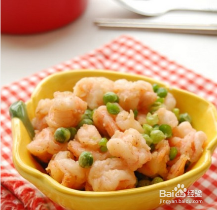 美食DIY：豌豆炒虾仁