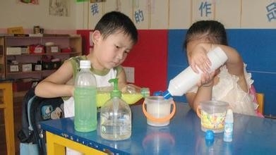 如何方便、经济的自制泡泡水