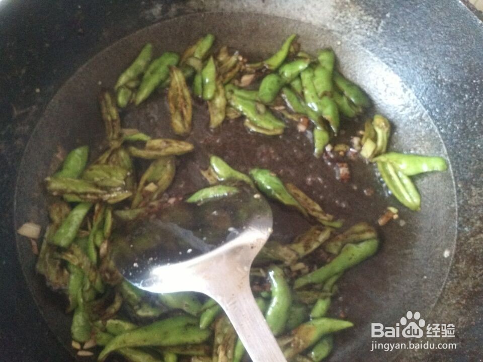 怎样做尖椒炒鸡蛋