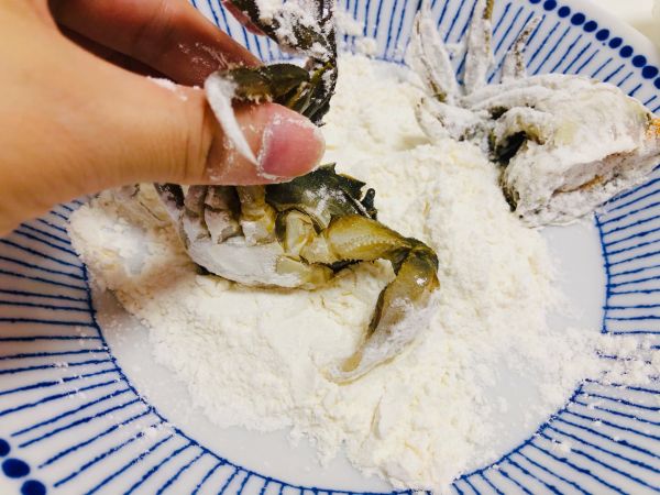中秋家宴必备毛蟹炒年糕
