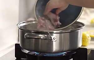 滋养排骨莲藕汤