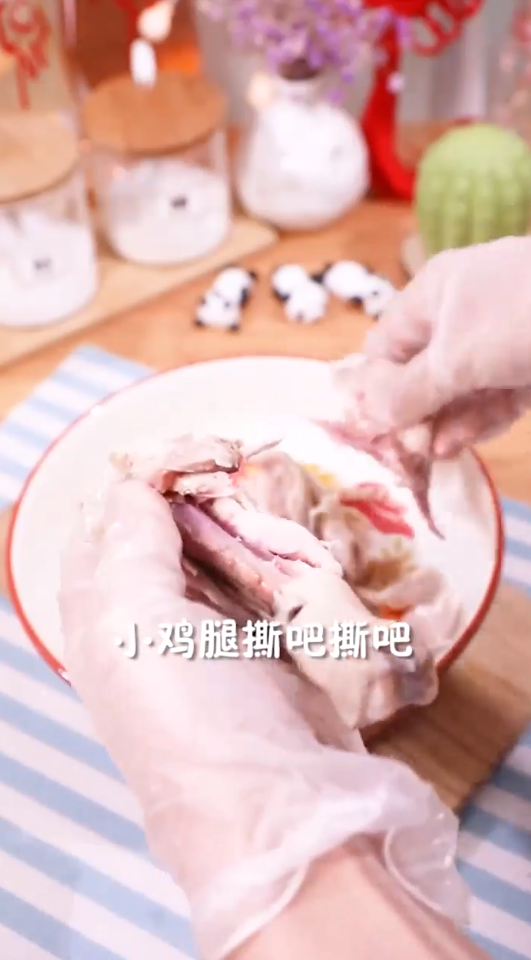 手撕口水鸡怎么做