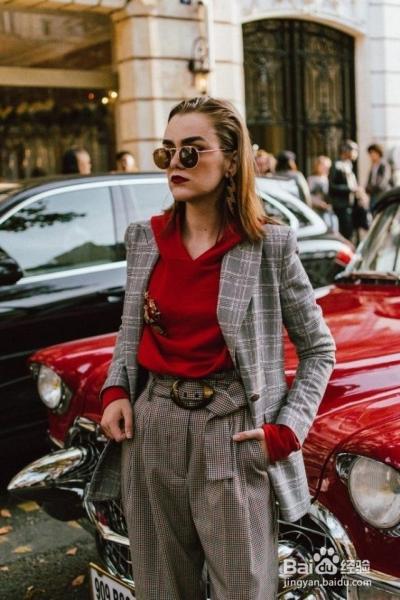 你的帽T原来还能这样搭！一件混搭三款外套打造多变的街头风范