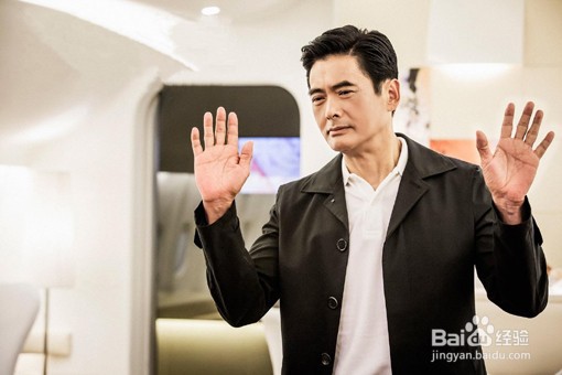 PS设计案例:周润发电影系列—《澳门风云》