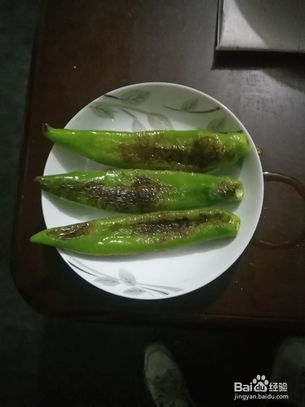 虎皮辣椒的简单制作过程