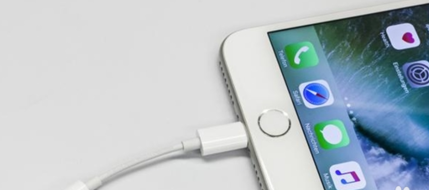 iPhone 7/7 Plus充电不能听歌怎么办
