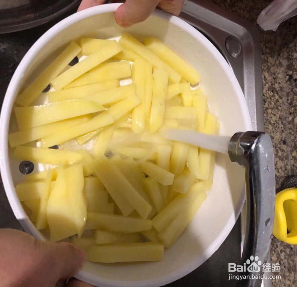 健康美味的原味烤土豆