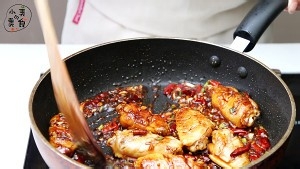 怎么做多汁的香辣鸡翅