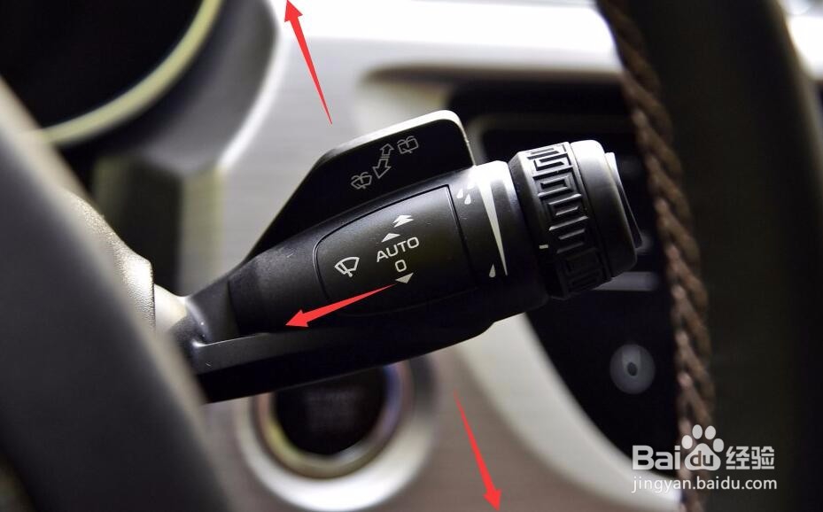 博越雨刮器怎么立起来