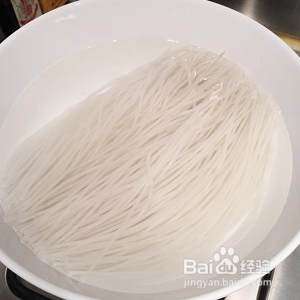 正宗家常菜——小鸡炖蘑菇