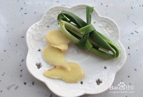 冬季暖汤之白萝卜排骨汤是怎么做的