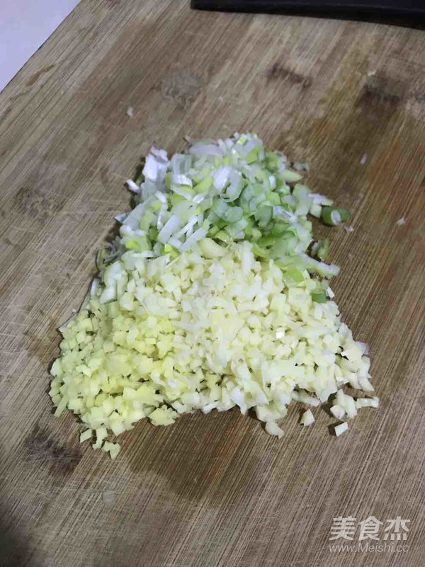 椒盐皮皮虾的做法