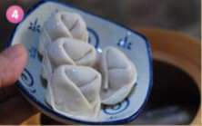 鲜菌鸡腿云吞汤煲