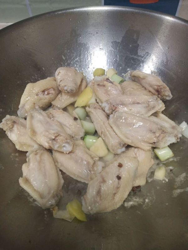 可乐鸡翅 好吃到舔手指