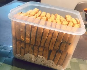 无敌好吃的芝士海苔脆肉松曲奇制作教程