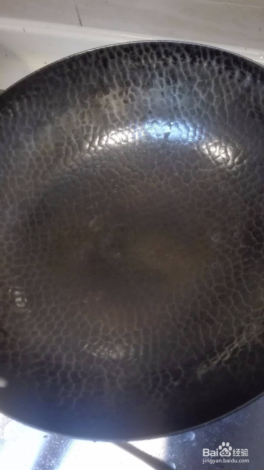 铁锅不粘锅不生锈的秘诀