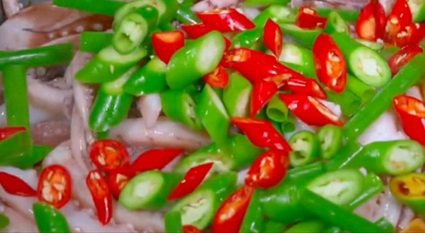 香辣鱿鱼须简单