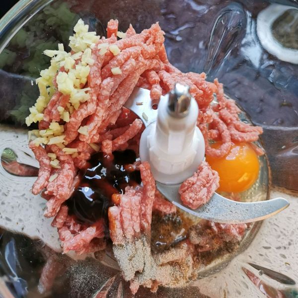 香葱牛肉薄馅饼