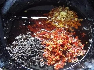 火锅店老板分享火锅底料的制作方法