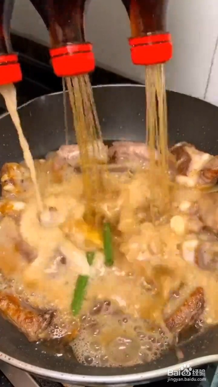 如何制作可乐排骨？