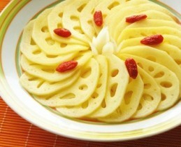 藕片炖鸡是怎样制作的