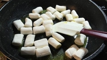 小奇福饼干抹茶雪花酥的做法