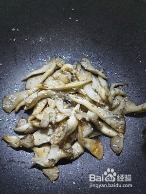 教你制作美味的干煸平菇