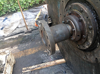 关于煤磨选粉机轴修复方法