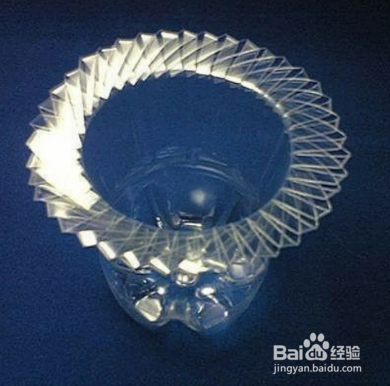 diy饮料瓶手工制作美丽花瓶