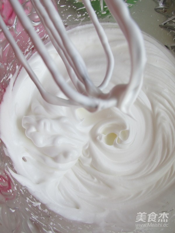 火龙果奶油蛋糕